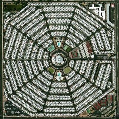 Modest Mouse: Strangers To Ourselves - CD Album, Australia, 15 Tracks, 2015 Epic - Bild 1 von 2