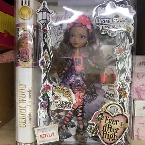 NEW 2014 MATTEL EVER AFTER HIGH CEDAR WOOD DAUGHTER OF PINOCCHIO SUGAR COATED - Picture 1 of 12