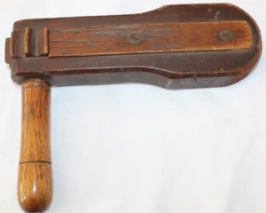 Antique Large Working Wood Grogger Noisemaker Clapper - Afbeelding 1 van 8