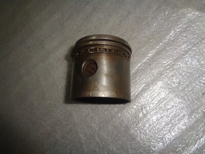 PONY MASSEY HARRIS. MOTOR CONTINENTAL N62.  PISTÓN CON PASADOR DE MUÑECA. Foto 1 de 4