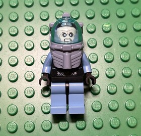 Lego Mr Freeze Minifigure 76000 DC Super Heroes sh0049
