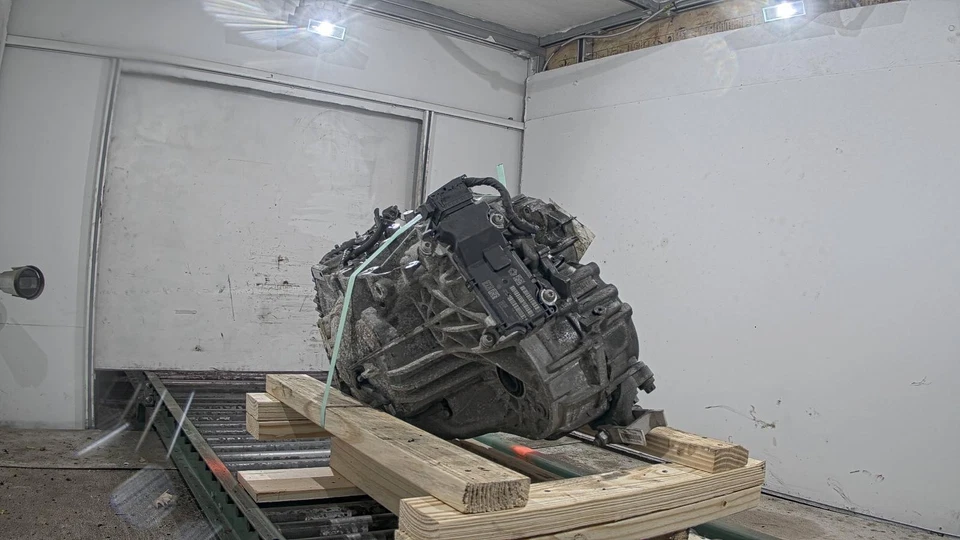 Conjunto de transmisión automática usado se adapta a: Jeep Cherokee AT 2015 2,4 L AWD único Foto 1 de 4