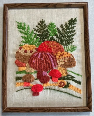 Vintage años 70 champiñón crewel bordado costura enmarcado Foto 1 de 4