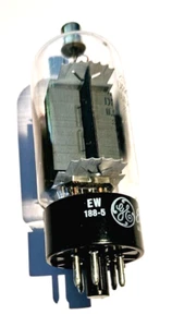 Tubo de radio electrónica General Eletric 25 DN6 en caja Compactron 6LU8 - Imagen 1 de 4