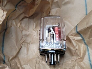 ELECTROMAGNETIC RELAY, R10-T1W2-V700, AMF/Potter and Brumfield, 2 Pole - 24VDC - Picture 1 of 10