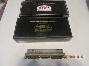 HO scale Atlas 7705 Lackawanna Train Master Locomotive w/DCC/Sound - Imagen 1 de 4