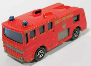 MATCHBOX 35 MERRYWEATHER FIRE ENGINE SUPERFAST VINTAGE LESNEY - Picture 1 of 4