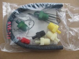 Standard SAE Brake Master Cylinder Hydraulic Bench Bleeder Kit - Picture 1 of 4