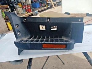2011 TO 2015 ISUZU NRR NQR NPR RIGHT FRONT CAB STEP GOOD SEE PICS - Picture 1 of 3