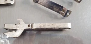 Konvolut 8 alte antike Flaschen Dosenöffner Lucky, Coors, King - Bild 1 von 2