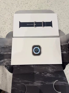 Apple Watch Ultra 49mm, GPS / LTE with 13 different bands. Mint Condition. - Zdjęcie 1 z 6