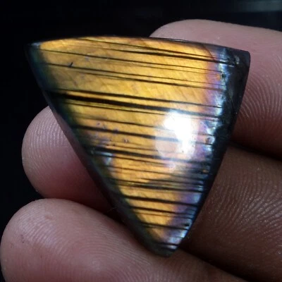 50.90 Ct 100% Natural Purple & Blue Fire Labradorite Cabochon Gemstone 26X32X8MM - Image 1 of 4