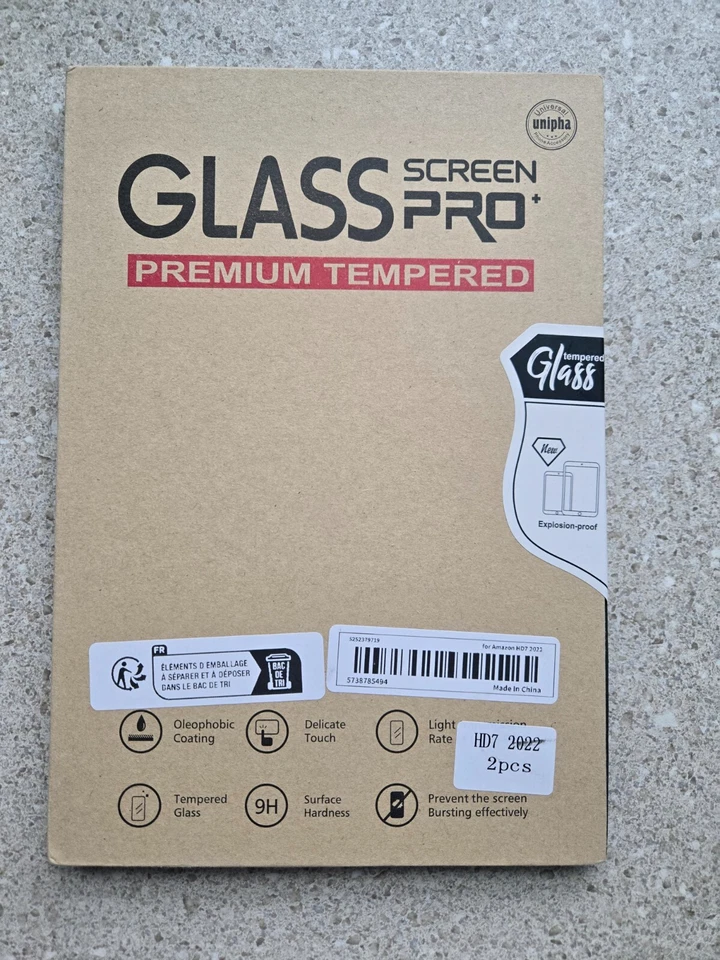 amazon 2 Pack Tempered Glass HD7 Screen Savers - Image 1 of 3