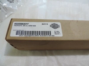 Harley Davidson 90200983EFF Faceplate, SB LH, Wicked Red - Picture 1 of 6