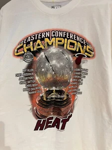 Lebron James Miami Heat Dwayne Wade   2013 Majestic  t shirt adult XXl 2xl NEW - Picture 1 of 3
