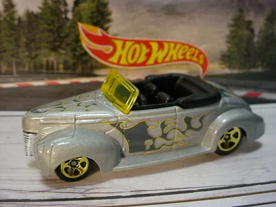 2009 Hot Wheels #180 Mystery Cars '40 FORD CONVERTIBLE ☀gray;yellow 5sp☀loose - Image 1 of 3