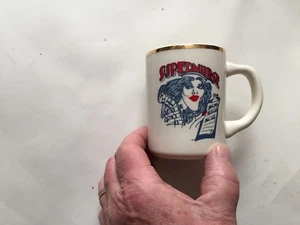Taza de cerámica Griffith "Super Nurse" ~ 3 3/4 pulgadas ~ EE. UU. - Imagen 1 de 4