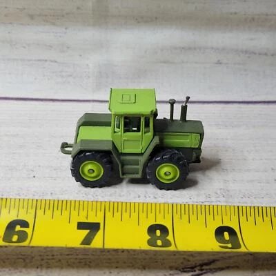 Vintage Matchbox MB-Trac 1600 Turbo 1/64 two tone green tractor diecast/plastic  - Image 1 of 4