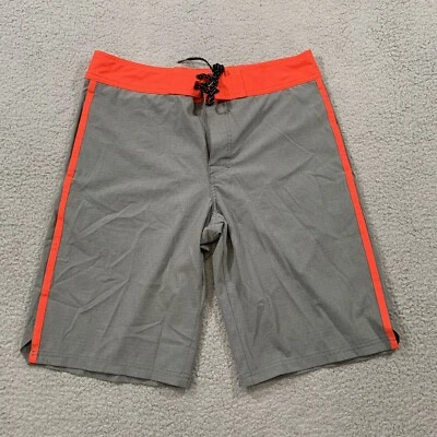 Pantalones Cortos BKE Hebilla Para Hombres 32 Cintura 21 Costura Exterior Gris Playa Traje de Baño Surf Foto 1 de 4
