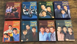 Two and a Half Men DVD Complete Seasons 1-8, Charlie Sheen Years Jon Cryer - Imagen 1 de 12