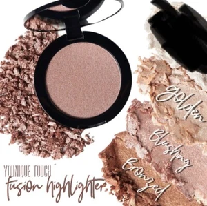 YOUNIQUE TOUCH fusion highlighter BNIB FREE SHIPPING - Picture 1 of 1