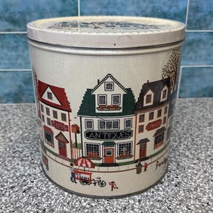 Vintage 1988 AMCAL Large Dancookie Tin with Charles Wysocki Country Town Design - Picture 1 of 7