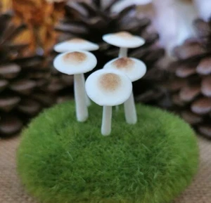 White Realistic Open Cup Mushroom Miniature Dollhouse Fairy Garden Decor DIY - Picture 1 of 4