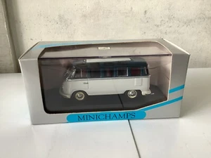 Die-Cast Minichamps 430 052300 1:43 VW Bus / Bulli T1 Samba (DE57-25S3/3) - Bild 1 von 4