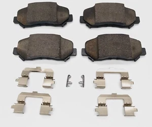 Jeep Cherokee (2016 - 2021) Front Brake Pads 68225170AC Genuine Mopar & New - Picture 1 of 4