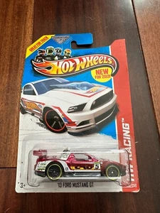 Hot Wheels FACTORY ERROR 13 Ford Mustang GT (WRONG CAR) w/Honda NSX GT - Picture 1 of 1