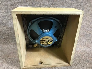 Speaker plus cabnet 8 Ohm 10 watt commercial used, fully working - Picture 1 of 5