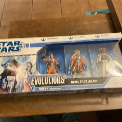 Star Wars Evolutions Rebel Pilot Legacy Dorovio Bold, Wes Janson, Ten Numb Seal Foto 1 de 2