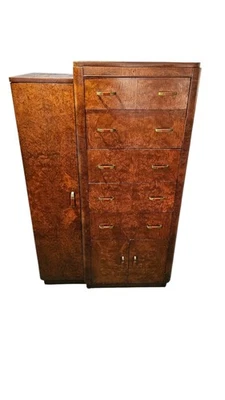 Cómoda antigua Foto 1 de 4