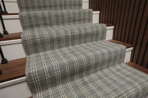 Multi Size Handmade Wool Stair/Hallway Runner 31 inch Wide Upto 40 feet Length - Picture 1 of 36