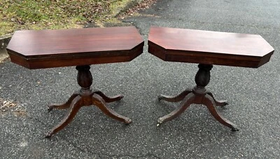 Par de mesas de juego clásicas caoba imperio americano 1825 a juego Foto 1 de 4