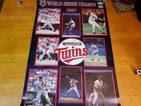 1987 Minnesota Twins World Series Championship Poster - Kirby Puckett - 22 x 34 Cover