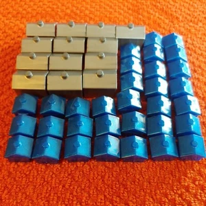 Monopoly Electronic Banking 2011 Game Replacement 13 Hotels 32 Houses Pieces - Picture 1 of 4