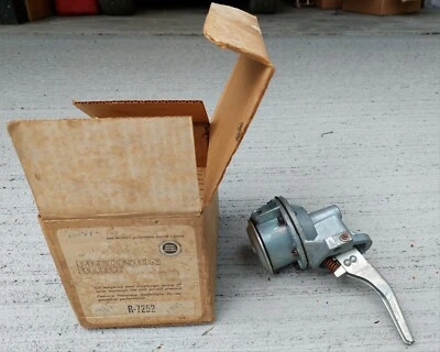 Chrysler Dodge Wizard BOMBA DE COMBUSTIBLE R-7252 para modelos 1957-1963 repuesto original Foto 1 de 4