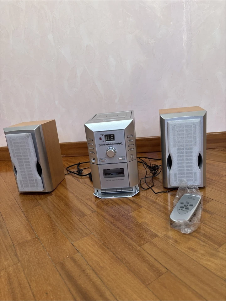 Radio-compact disk -mangiacassette Audiola’ Vintage Perfettamente Funzionante - Immagine 1 di 3