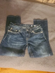 Miss Me Women Jeans Size 27  Flap Pockets Easy  Capri Distressed Stretch Denim - Picture 1 of 6