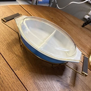 Vintage Pyrex 1961 Royal Divided Serving Dish +Original Lid And Carrier - Picture 1 of 10