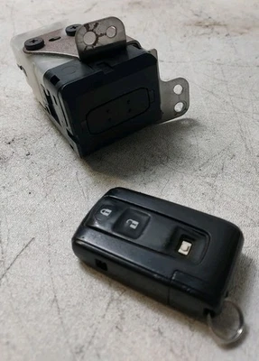 04-09 Interruptor de encendido llave inteligente inmovilizador de arranque Toyota Prius 626399-000 + FOB Foto 1 de 4