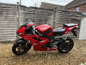 Triumph Daytona 675 In Red With Carbon Plates And Arrow Exhaust - Picture 1 of 6