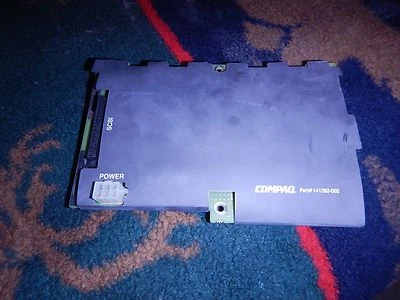 Compaq 141282-002 SCSI 6-Bay Server Backplane 263035-001 Free Shipping - Image 1 of 4