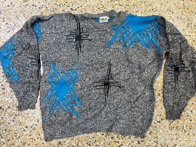 Suéter Vintage Lavane New York Para Hombre Medio Fresco Gris Negro y Azul Foto 1 de 4