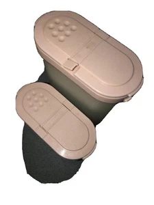 VINTAGE TUPPERWARE 2 MINI MODULAR MATE LARGE & SMALL SPICE KEEPER SHAKER PINK - Picture 1 of 9