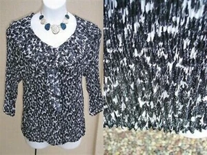 CJ Banks NEW top shirt plus size 2x 3x crinkle plisse black white ruffle blouse - Picture 1 of 11