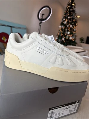 Tenis blancos estilo Anta Kai 1 para hombre talla 9,5 Kylie Irving Foto 1 de 4