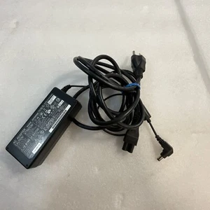 Sanken Fujitsu SED80N3-24.0 AC Adapter Netzteil Ladegerät 24V-2,65A - Bild 1 von 11