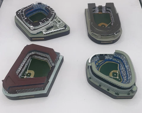 4 Diff. 2004 Danbury Mint 3” Miniature Mini Replica Stadiums Fields MLB yankees Cover